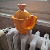 Ceramic pot