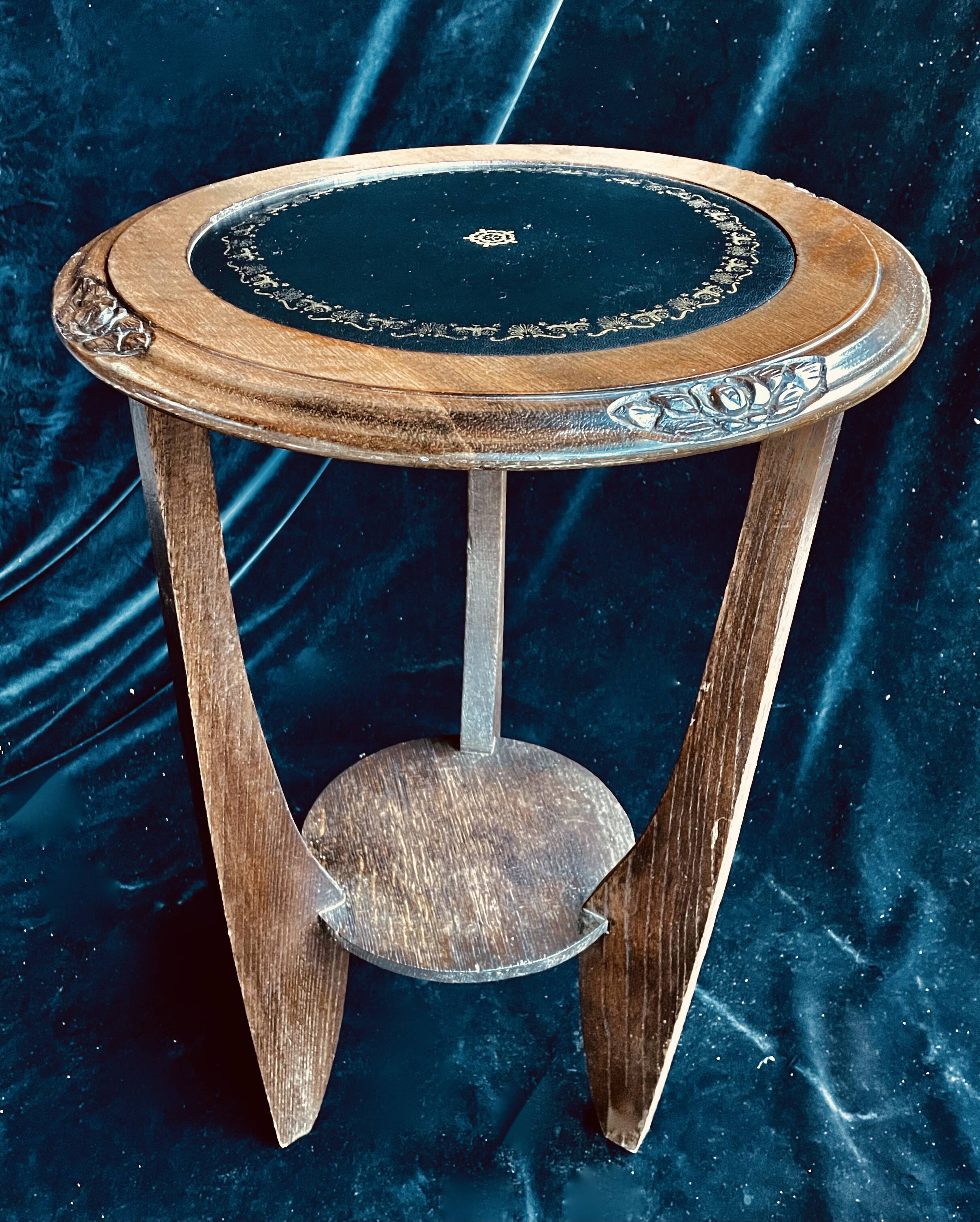 Small Art Deco pedestal table, 1960s