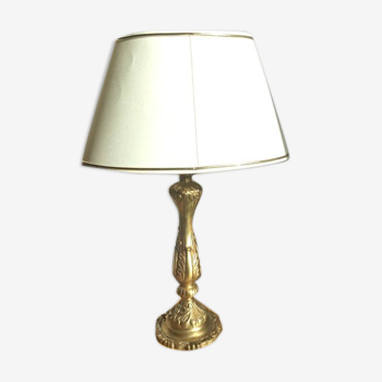 Bedside lamp in gold metal