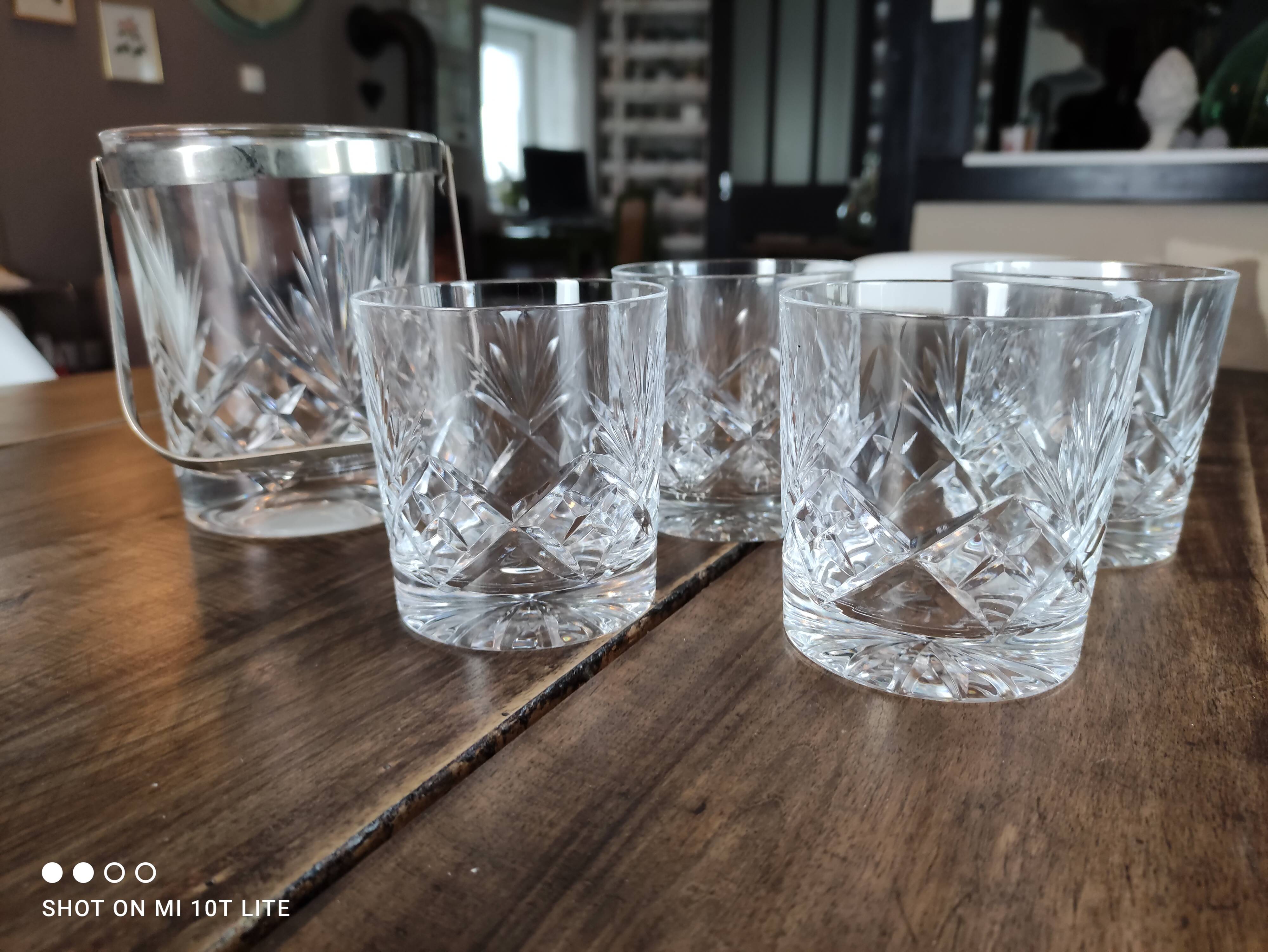 Whisky service 5 pieces in chiseled crystal