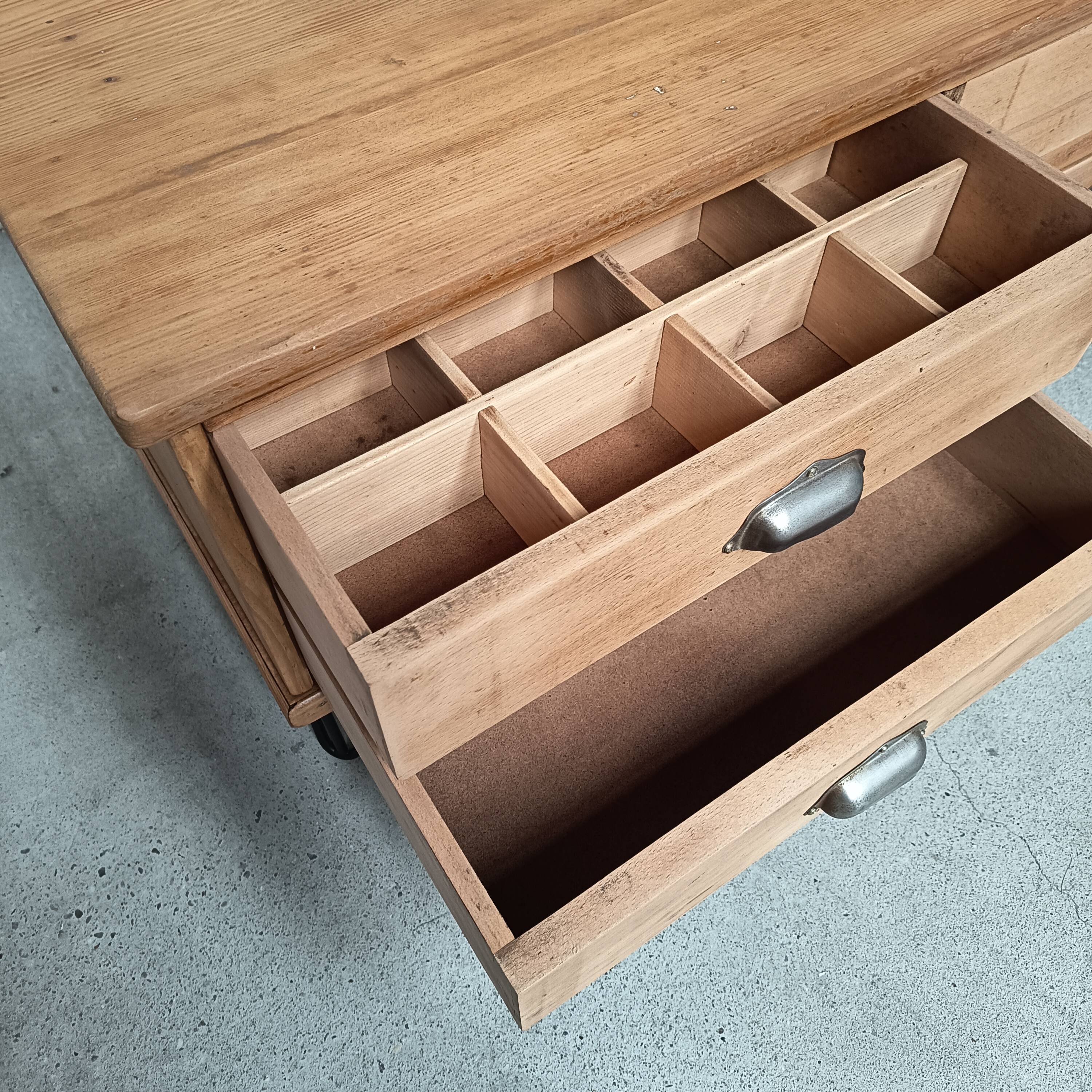 Industrial low cabinet