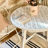 Rattan table