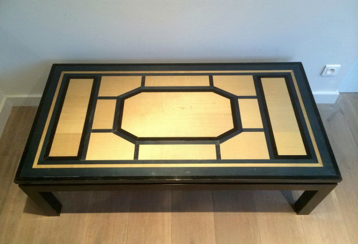 Beautiful coffee table lacquered in black, eggshell and blue