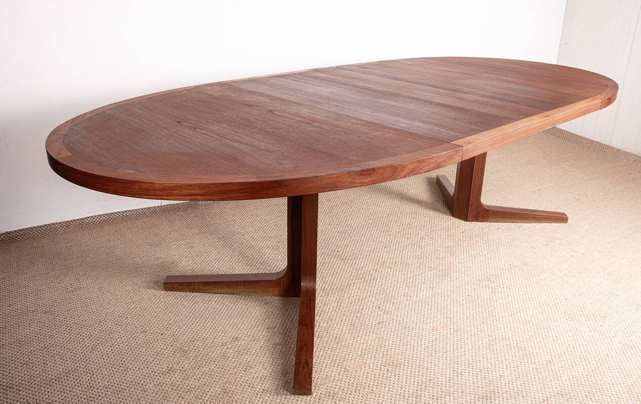 Very large Danish dining table in teak, oval and extendable, Dyrlund.