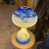 Lampe en verre soufflé à la bouche. Pascal Guyot