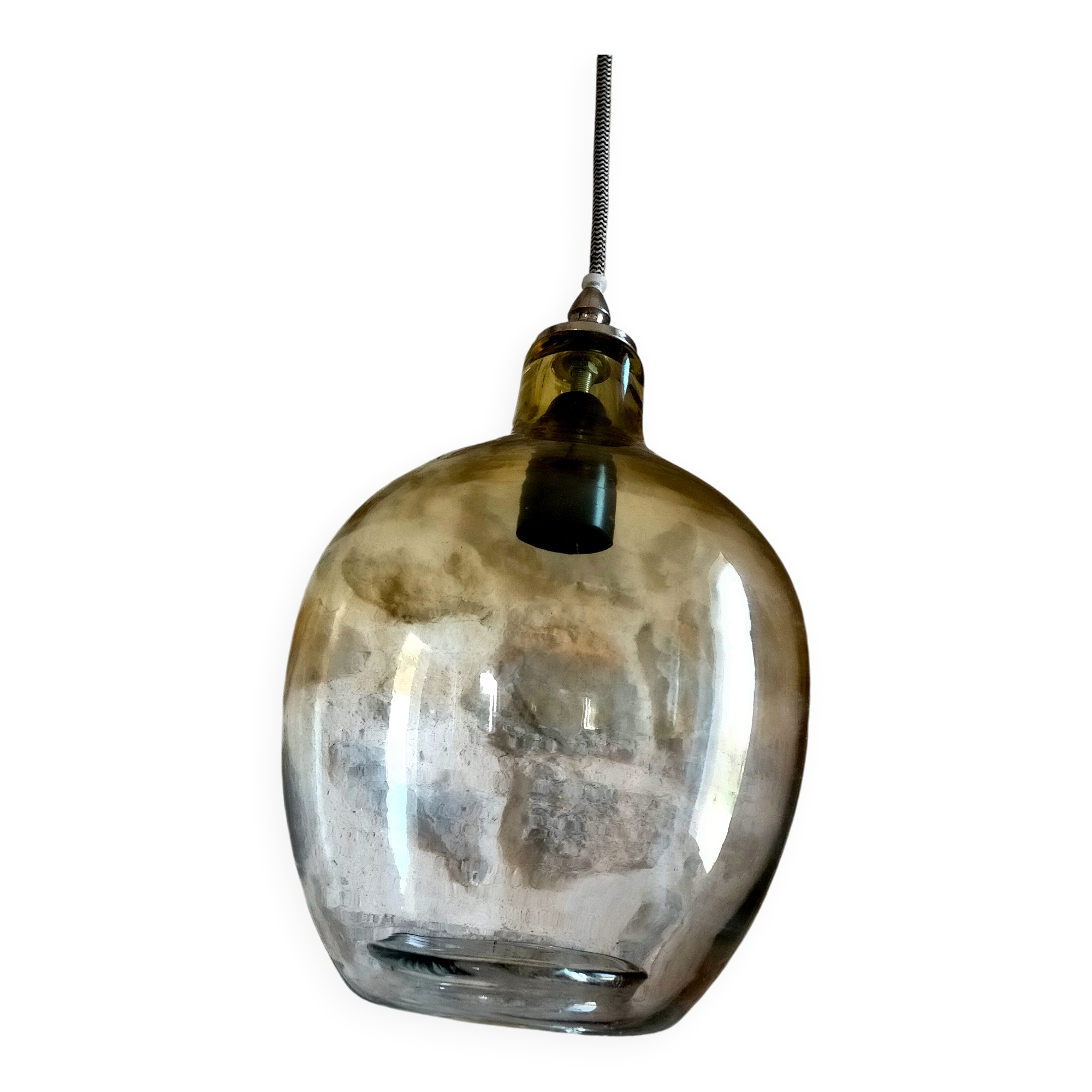 Glass suspension