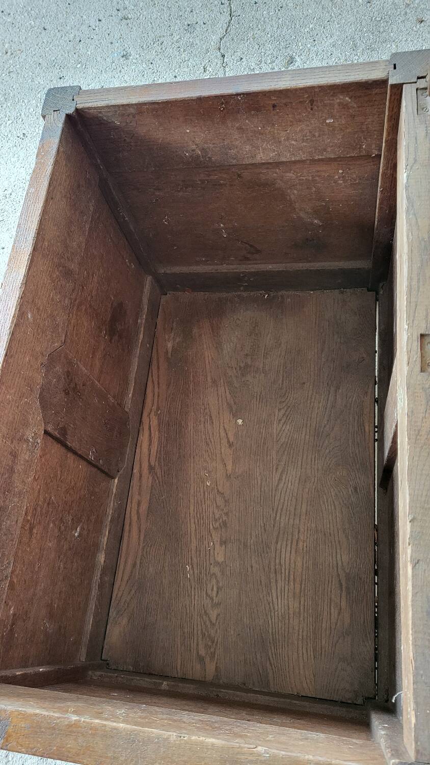 Solid oak wooden chest