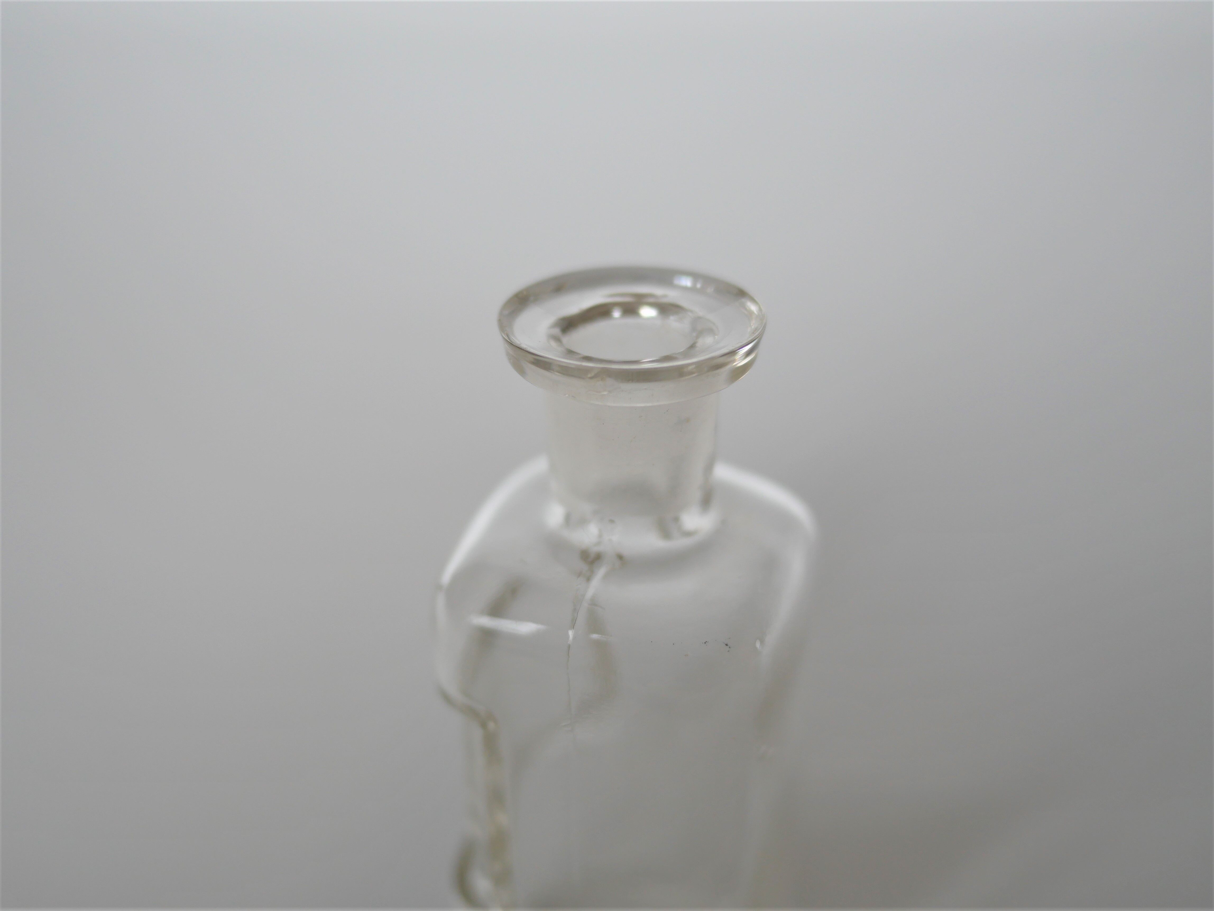 Flacon de parfum vintage