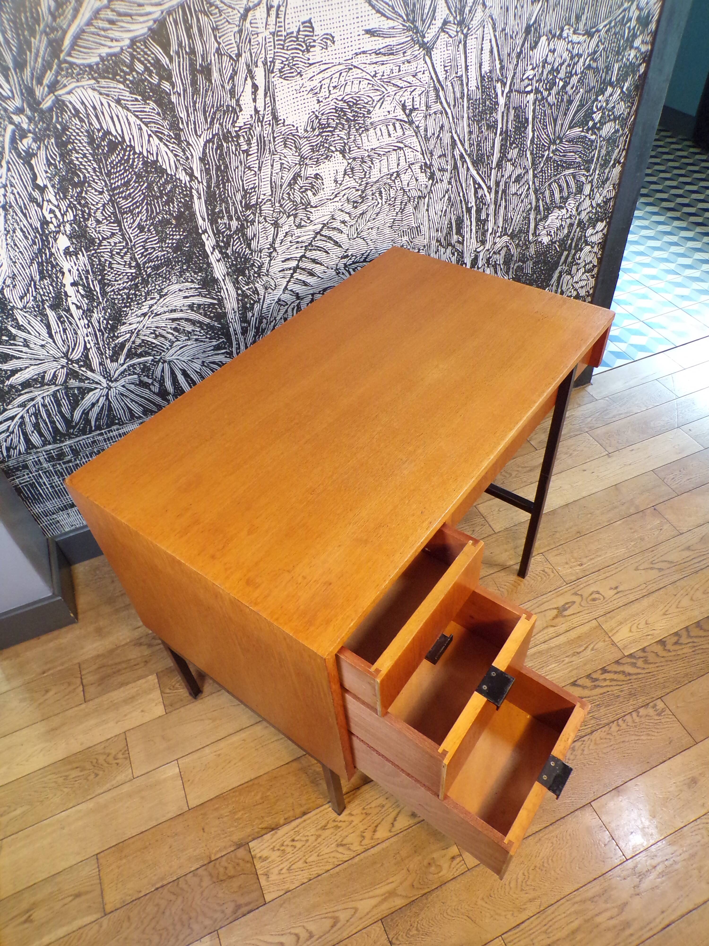 Multitable desk by Jacques Hitier for Multiplex