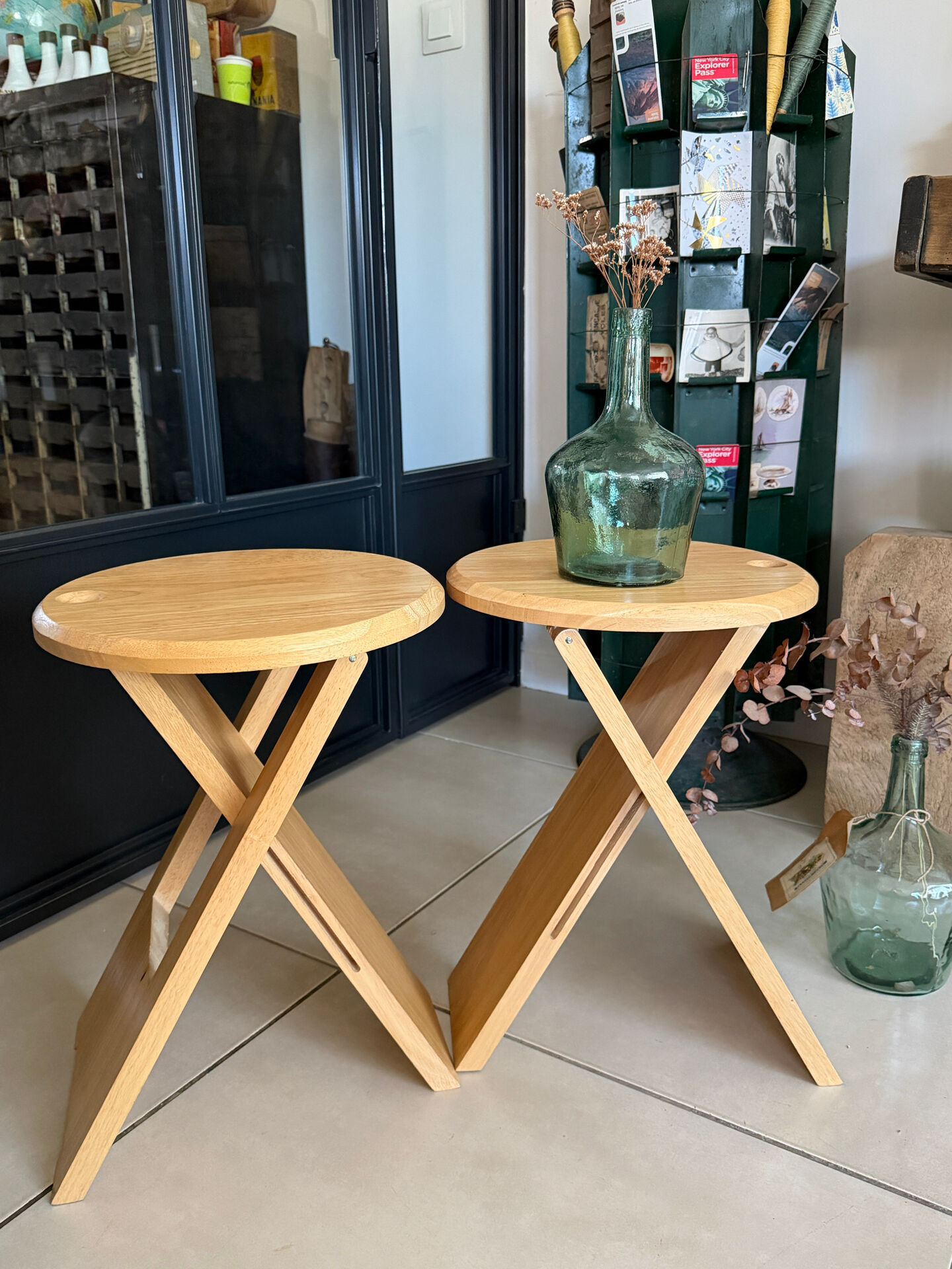 Pair of folding stools "Suzy" – Adrian Reed 1980