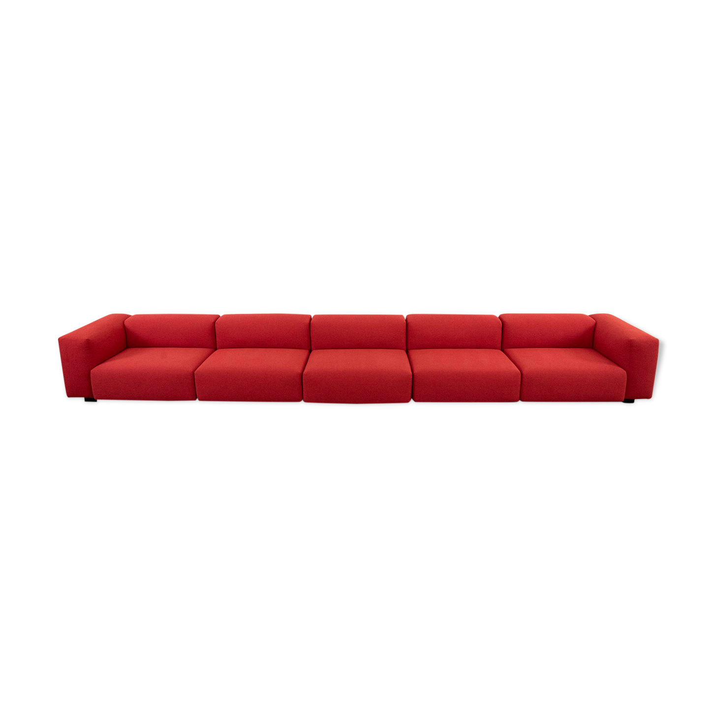 Vitra modular soft 5-seat sofa by Jasper Morrison in red Fabric
