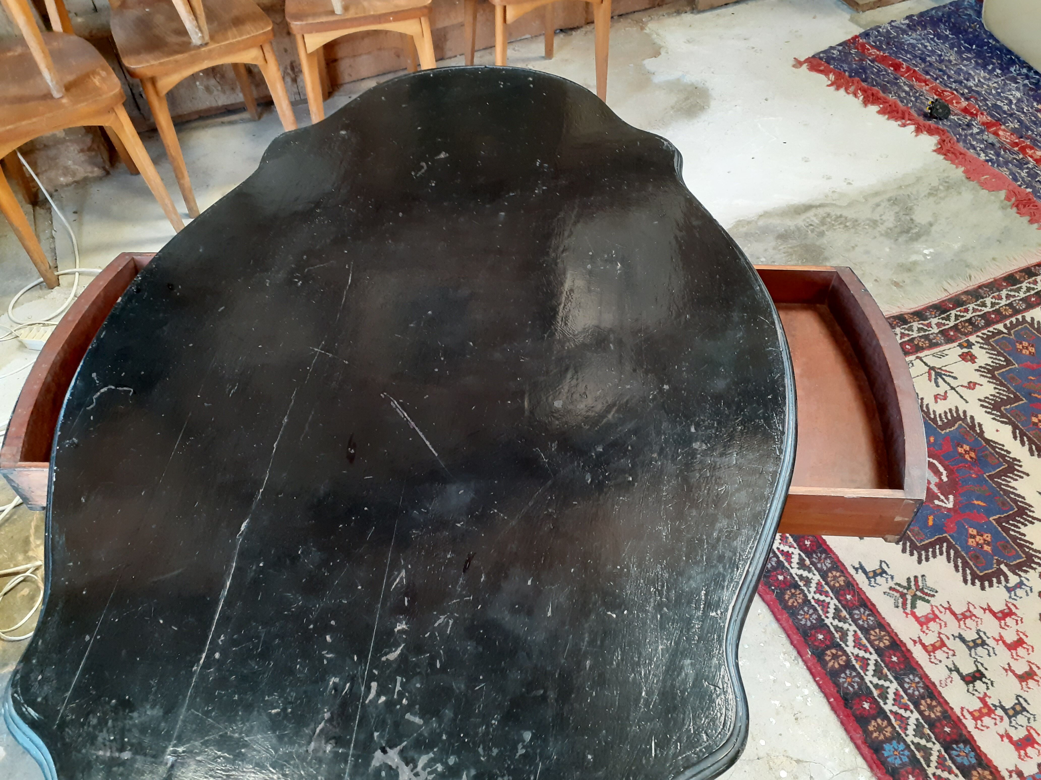 Napoleon III violin table