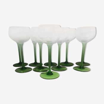 10 verres à pied Ouraline