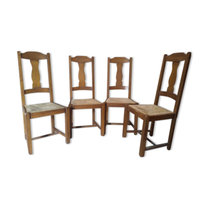 lot de chaises de ferme