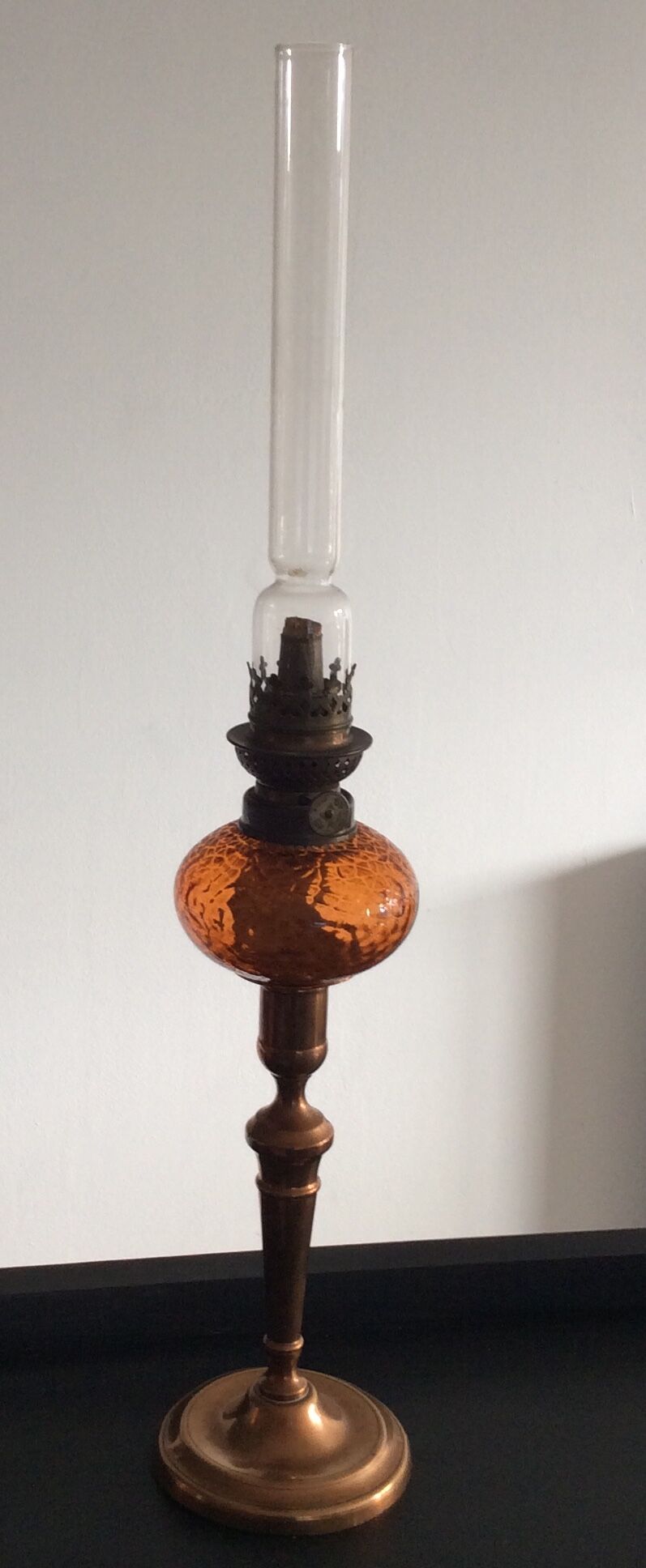 Kerosene lamp United France Paris in copper and glass