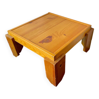 Vintage solid pine coffee table