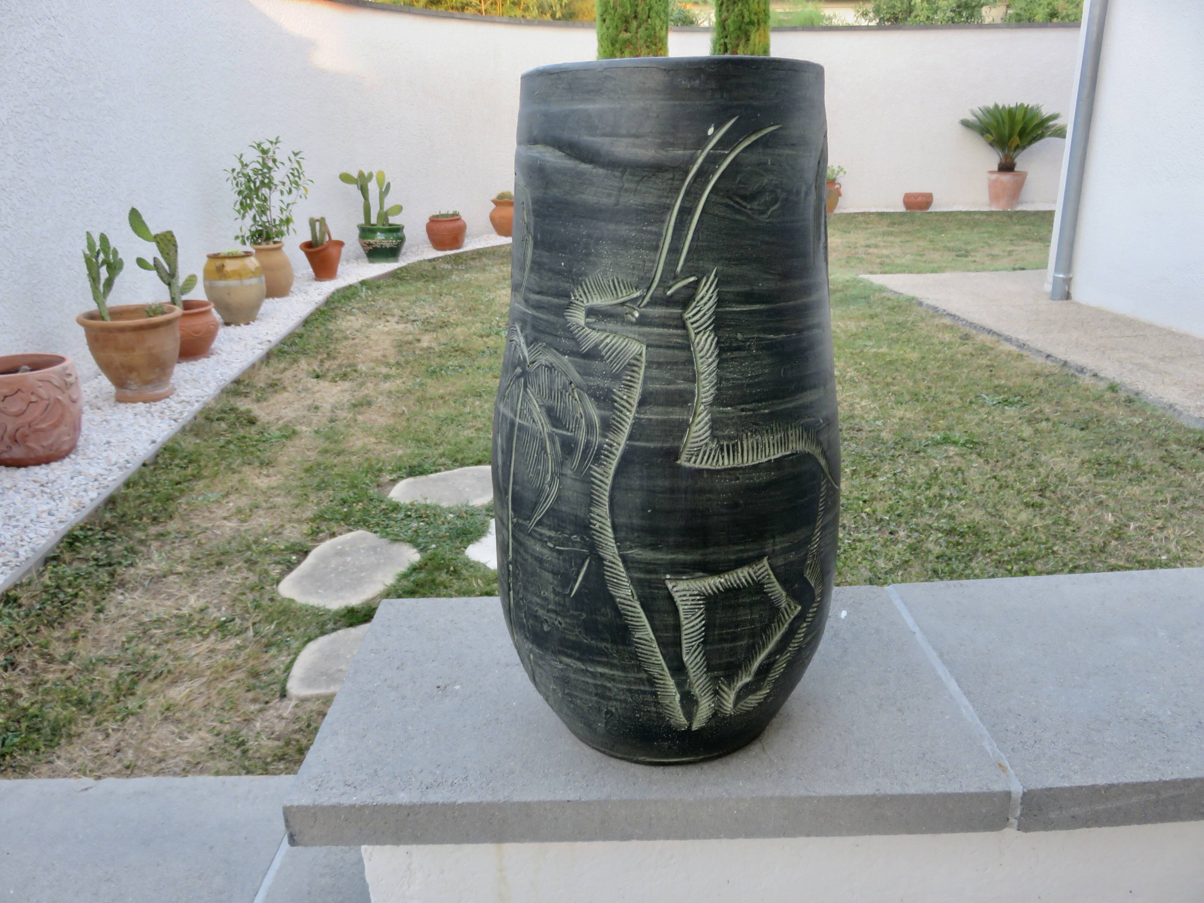 Important ceramic vase by Francisco Figueras, Catalonia, Spain.