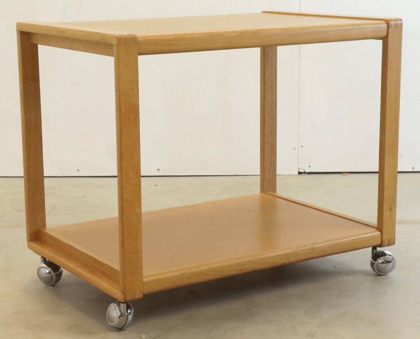 Deens design vintage trolley 'Biersted'