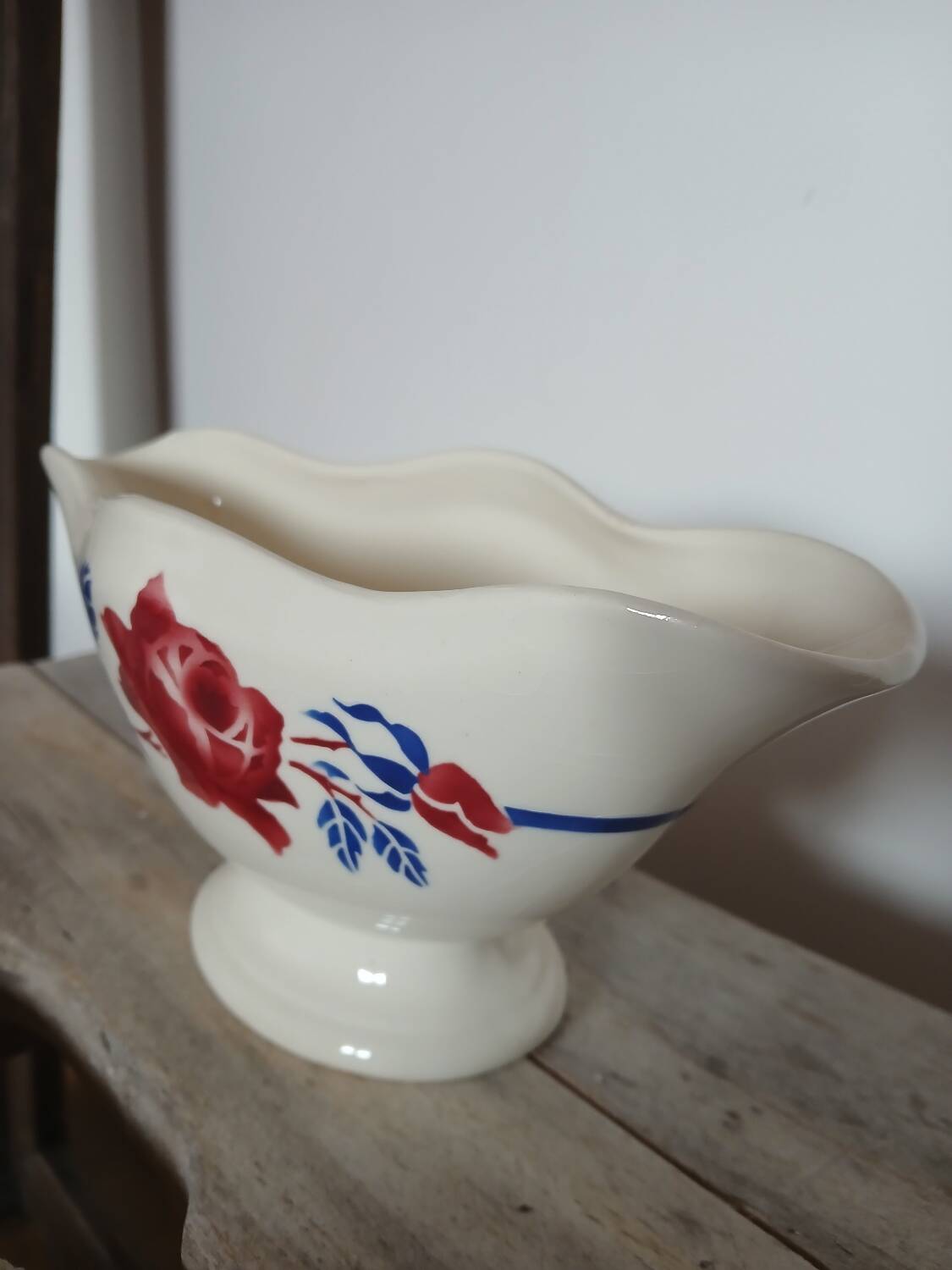 Lunéville sauceboat