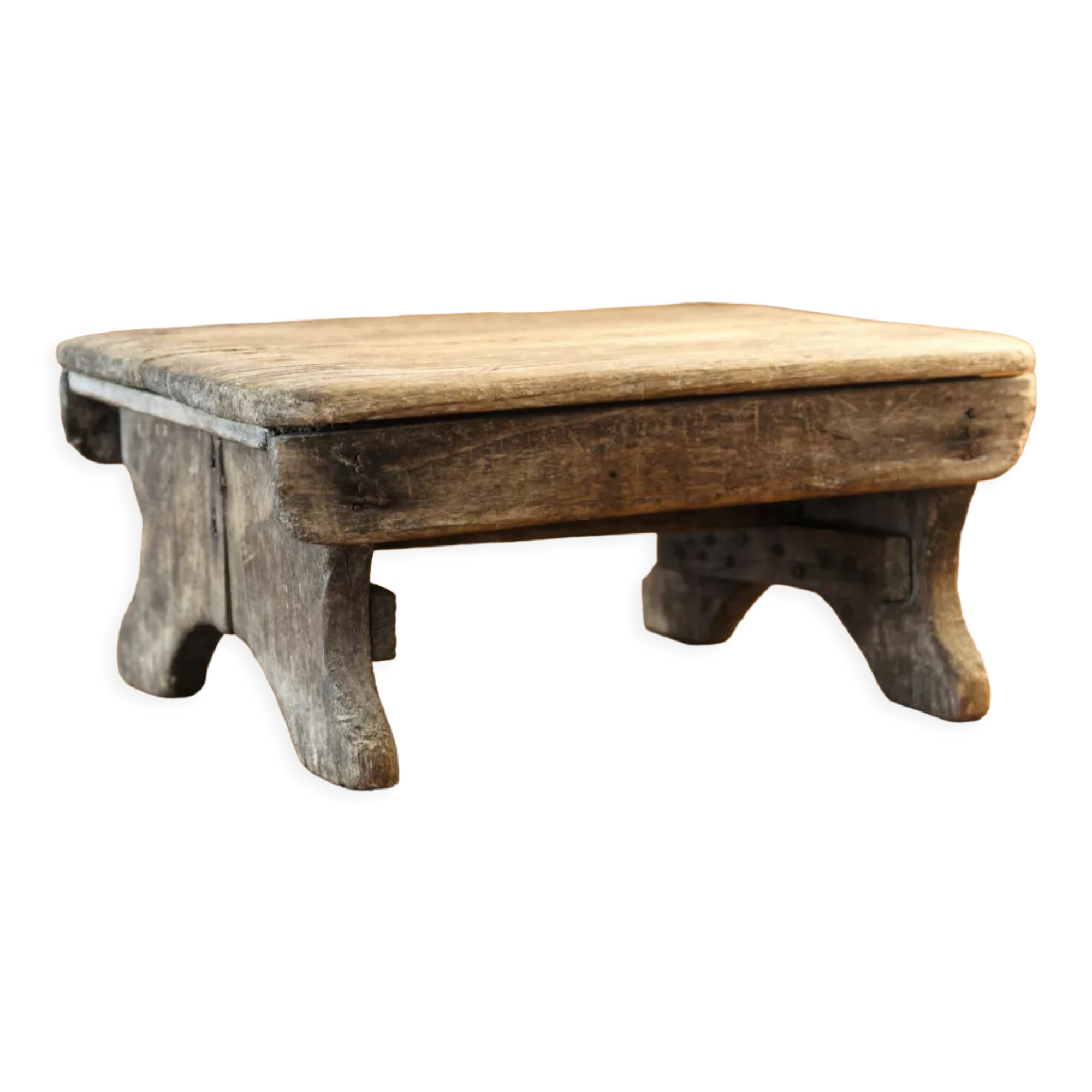 Walking foot in raw wood