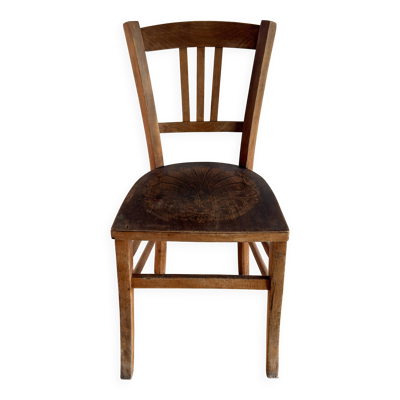Chaise de bistrot en bois. estampillée luterma
