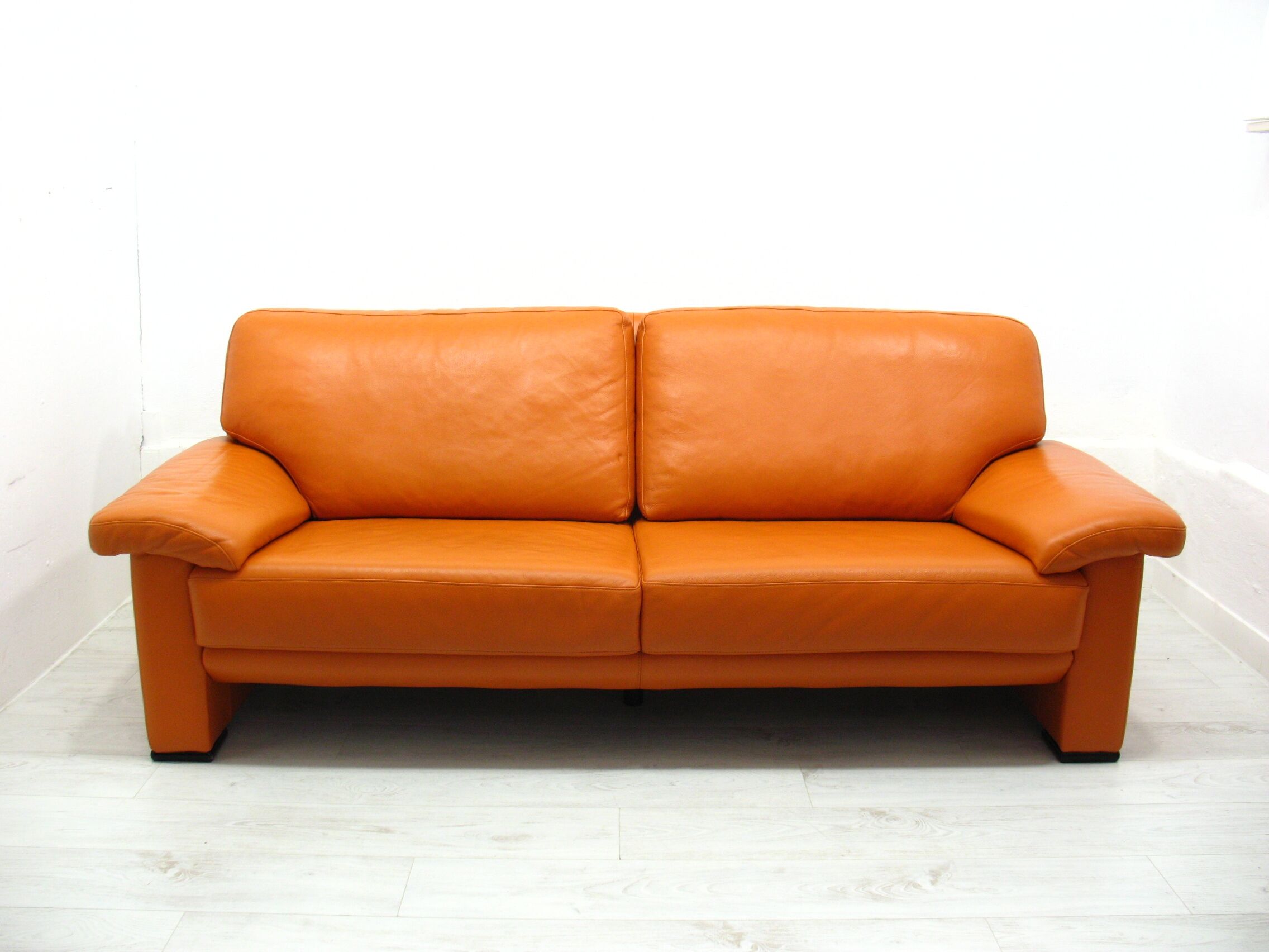 Leather sofa Willi Schillig 90s