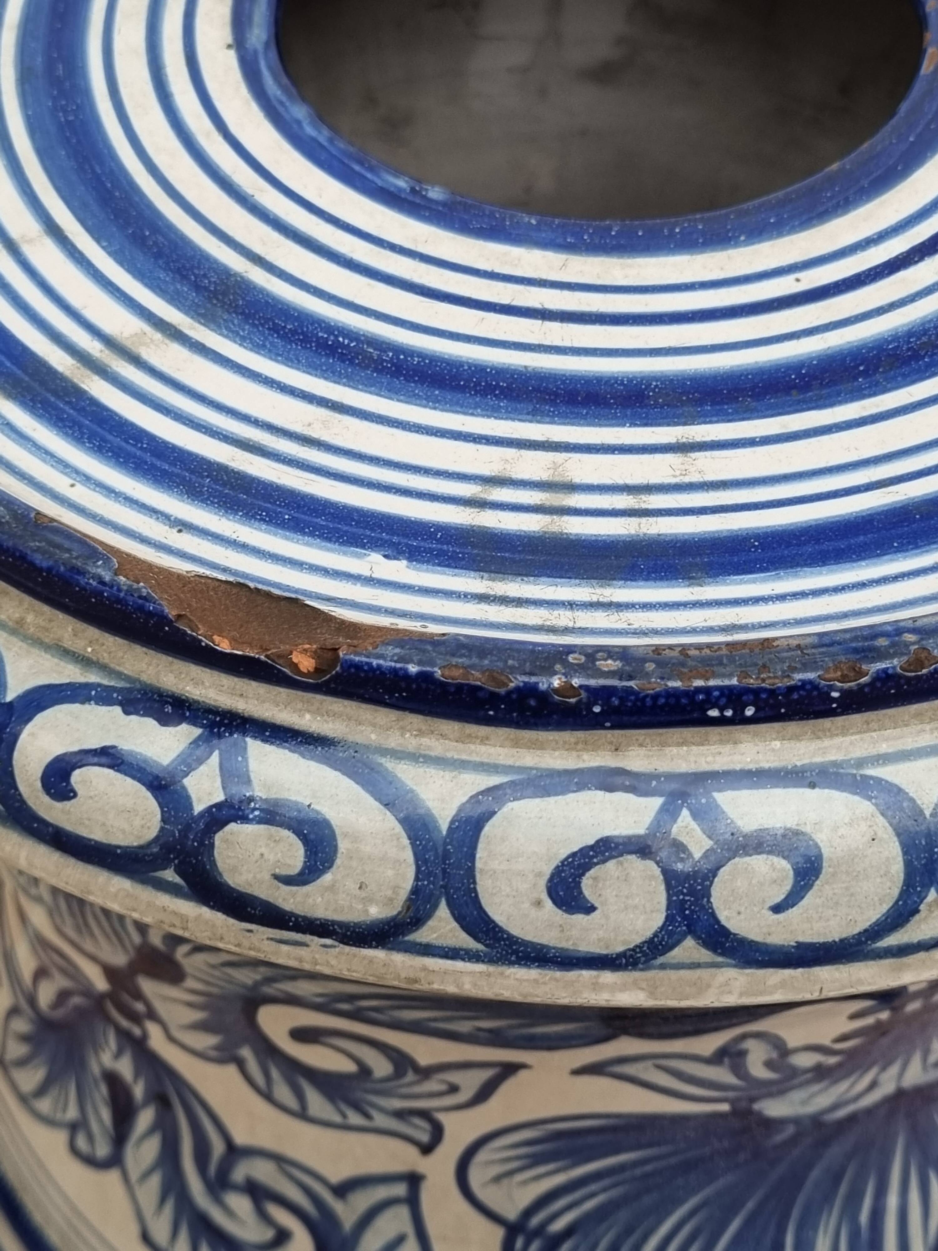 Nevers earthenware pedestal, Montagnon, floral decoration, late 19th century, 31 cm