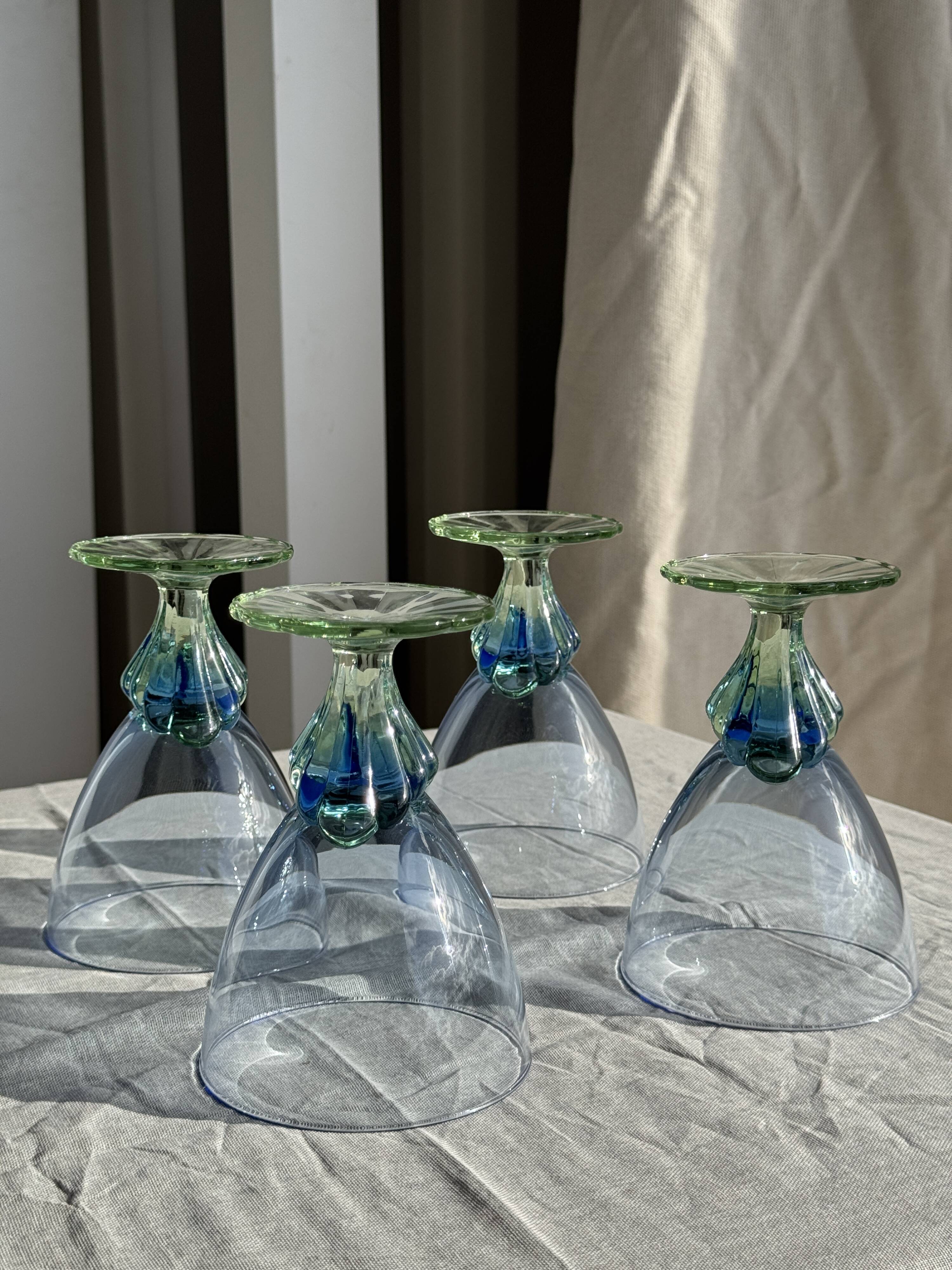 Set of 4 large blue and green glasses H14 D10