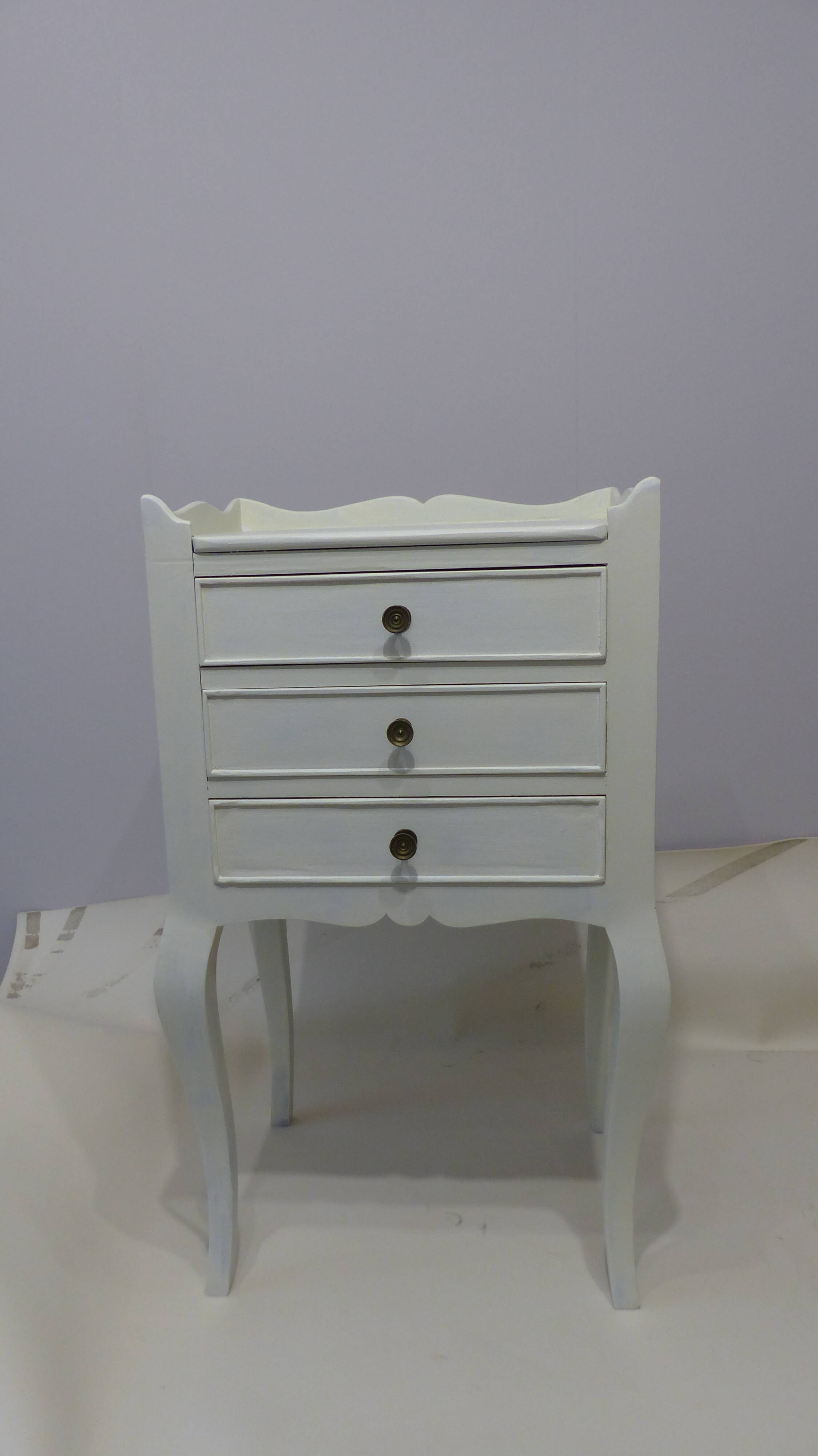 Side table / bedside table