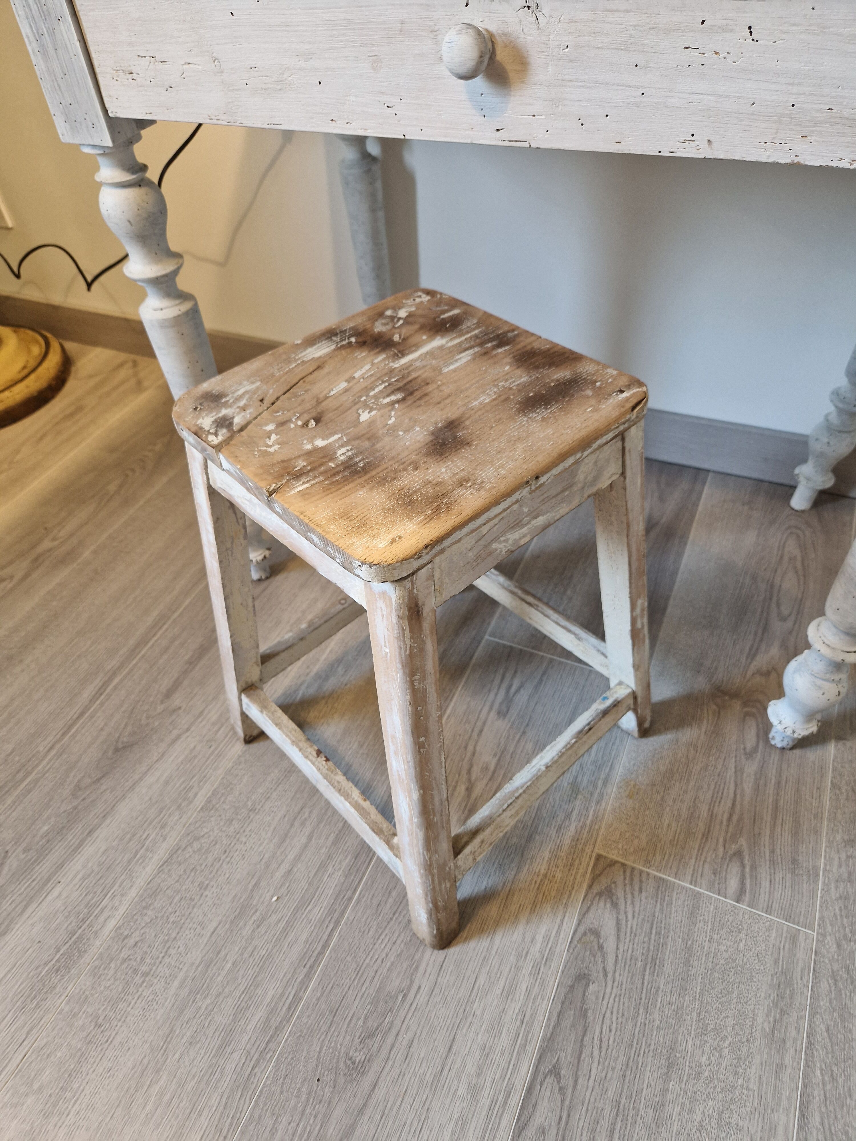 Tabouret de ferme