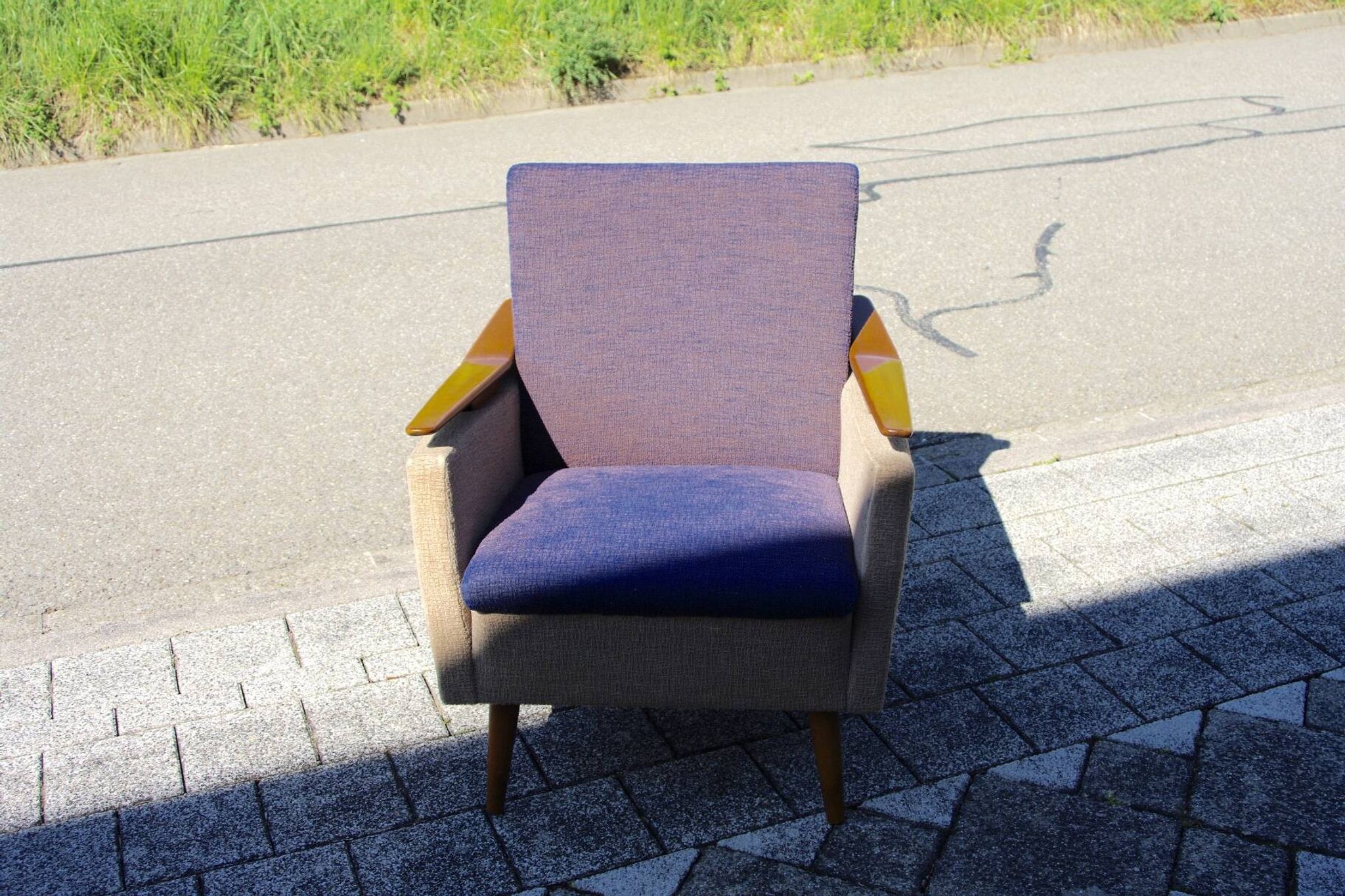 Fauteuil vintage italien accoudoir bomrang