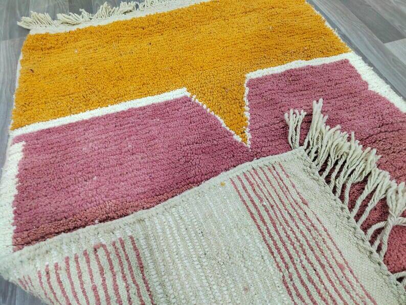 Handmade Beni Ouraine rug, size 100 x 200 cm