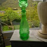 Cat decanter