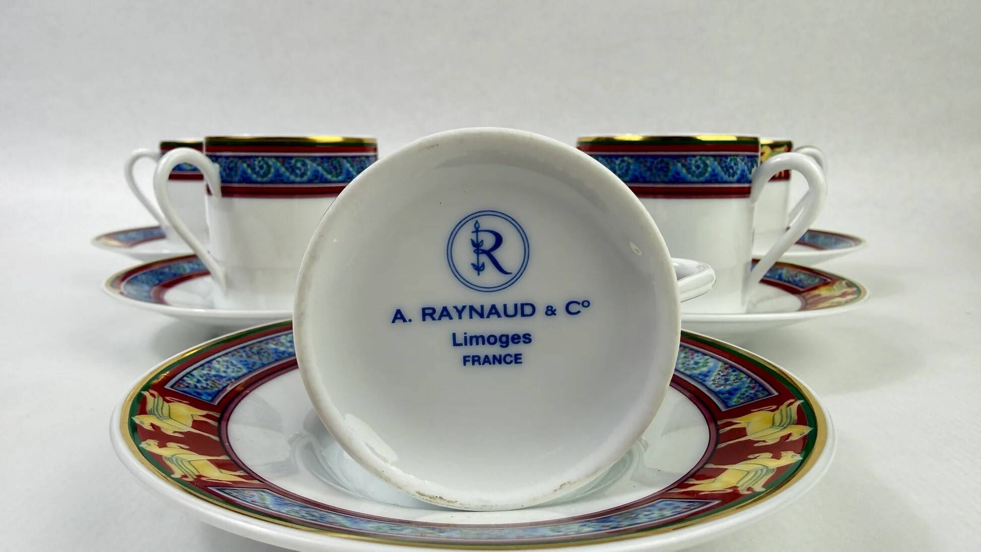 Raynaud Limoges — Six porcelain coffee cups, Pégase model
