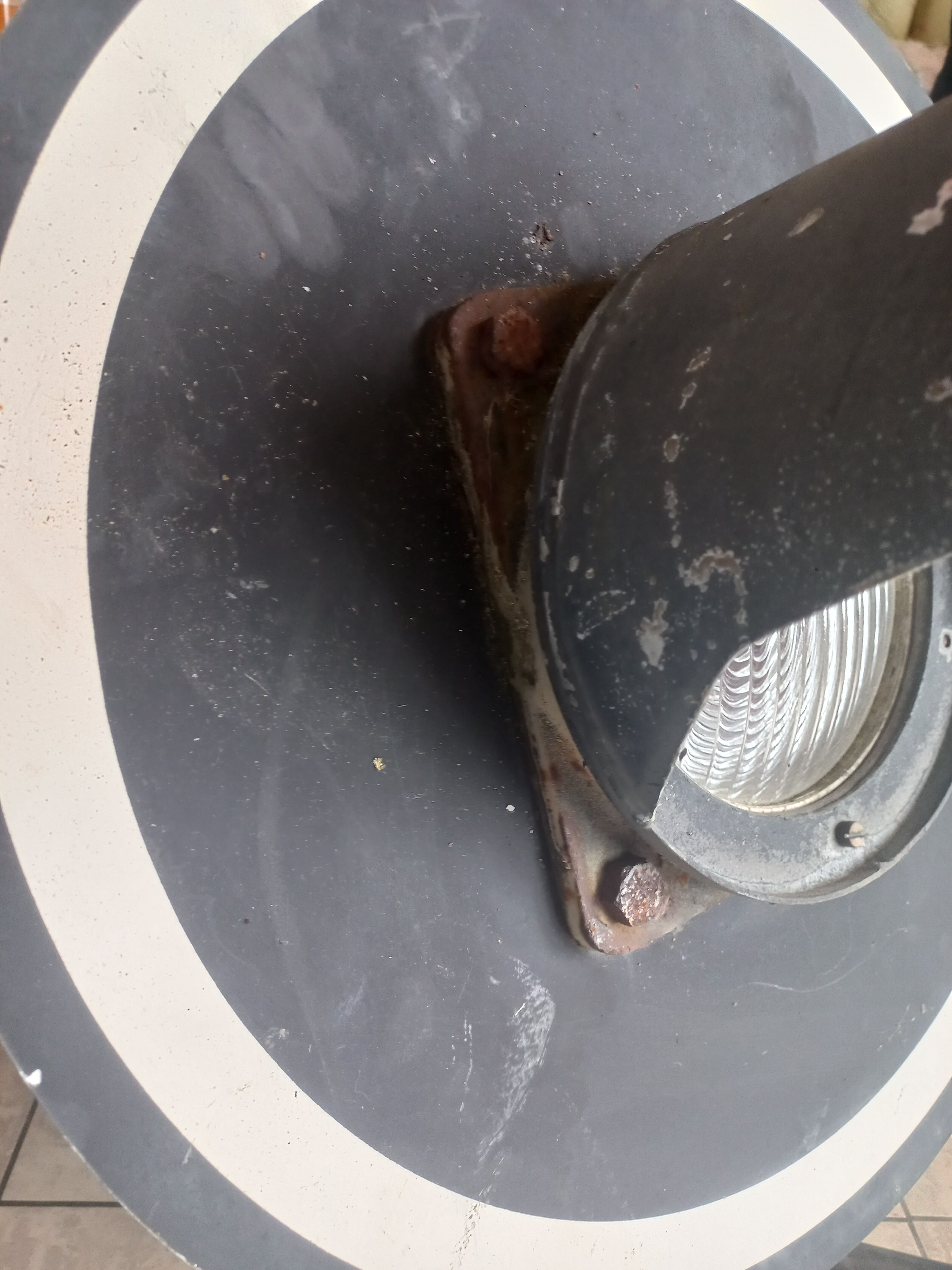 Former SNCF traffic light