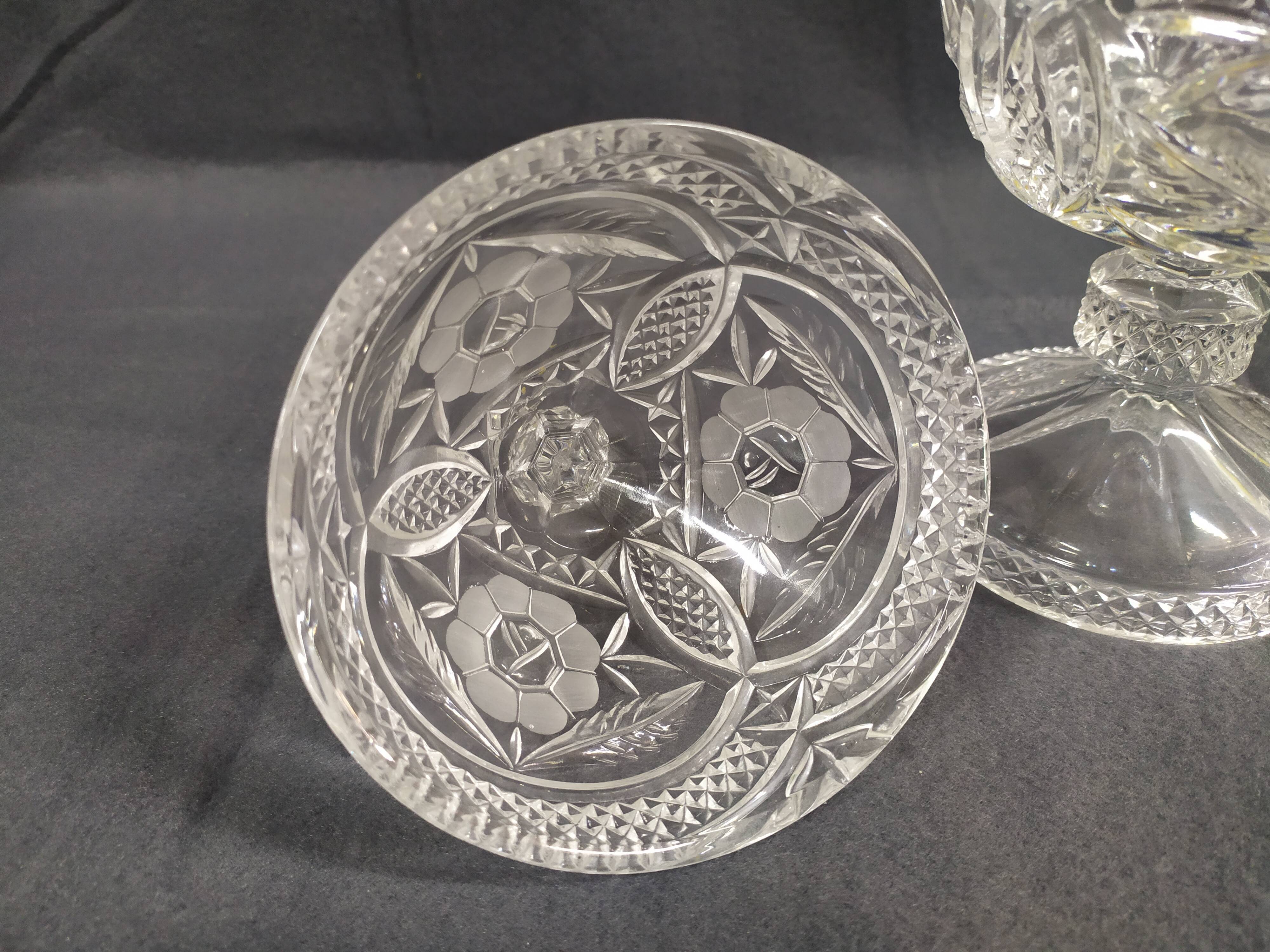 Sugar candy drager vintage crystal on foot 28cm