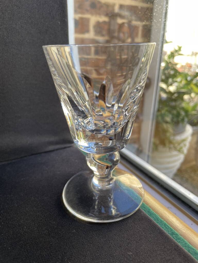 2899 – 5 Saint Louis wine glasses Jersey service In strong cut crystal