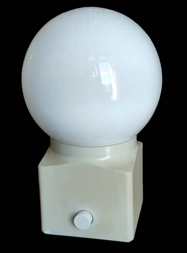 Vintage design table lamp Erco white metal