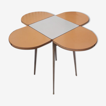 Table fleur formica