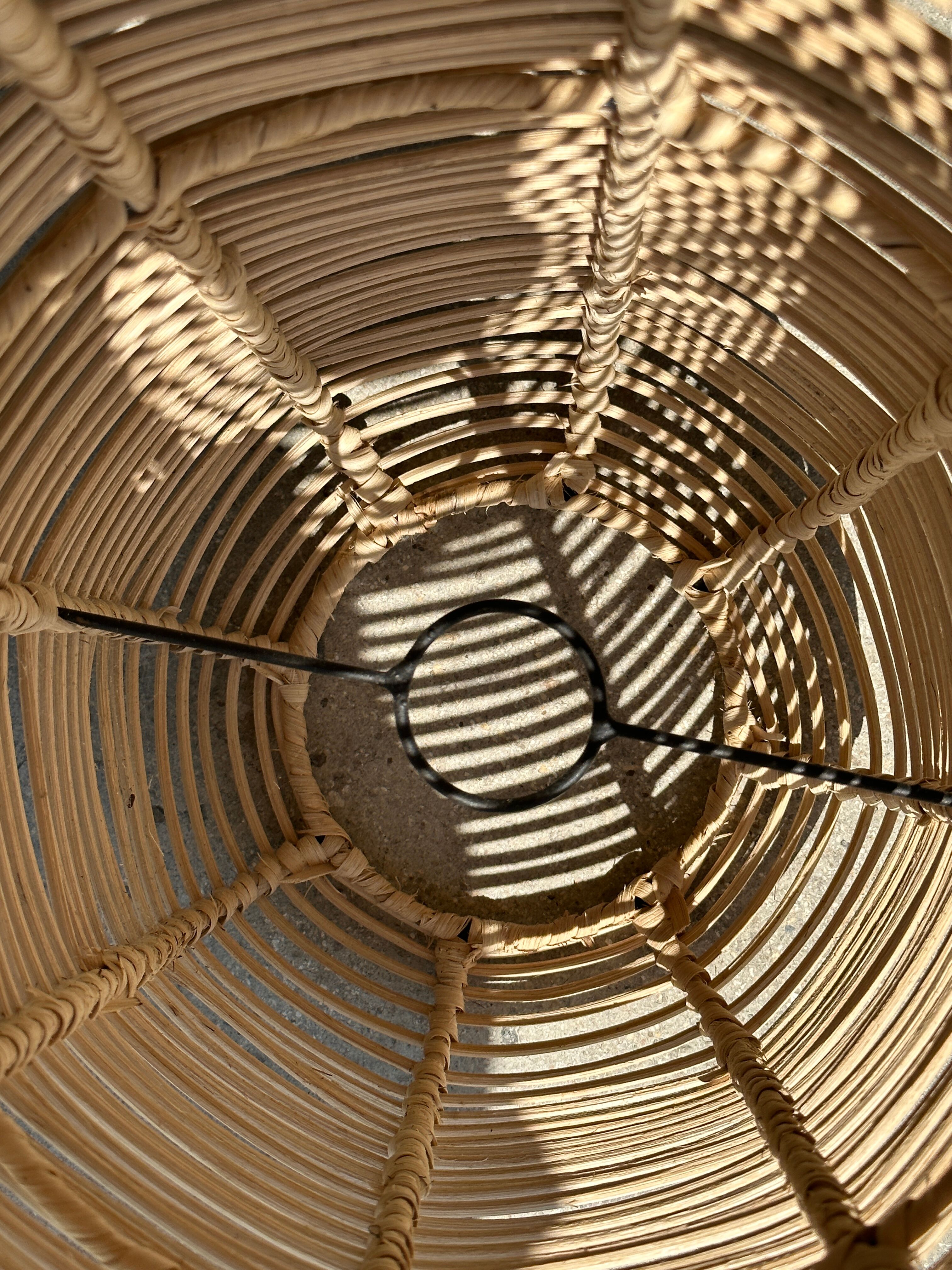 Small lantern-shaped rattan suspension H35 D15