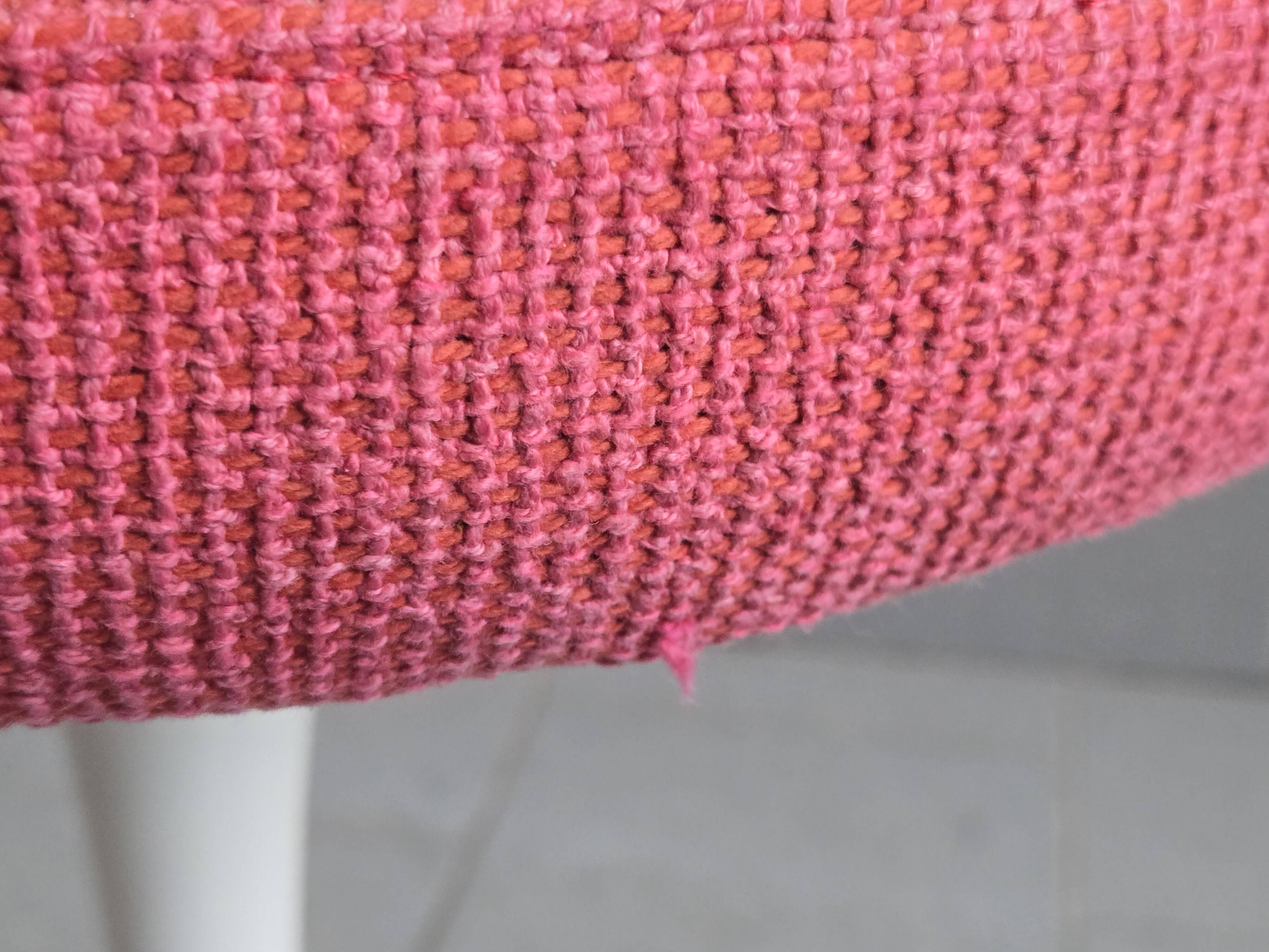 Knoll International Eero Saarinen stool 1970