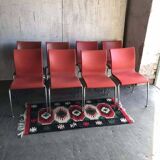 Lot de 8 chaises vintage rouges en terre cuite avec piétement chromé métallique – Martin Ballendat