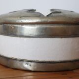 Russian box in white ceramic swaddled and metal