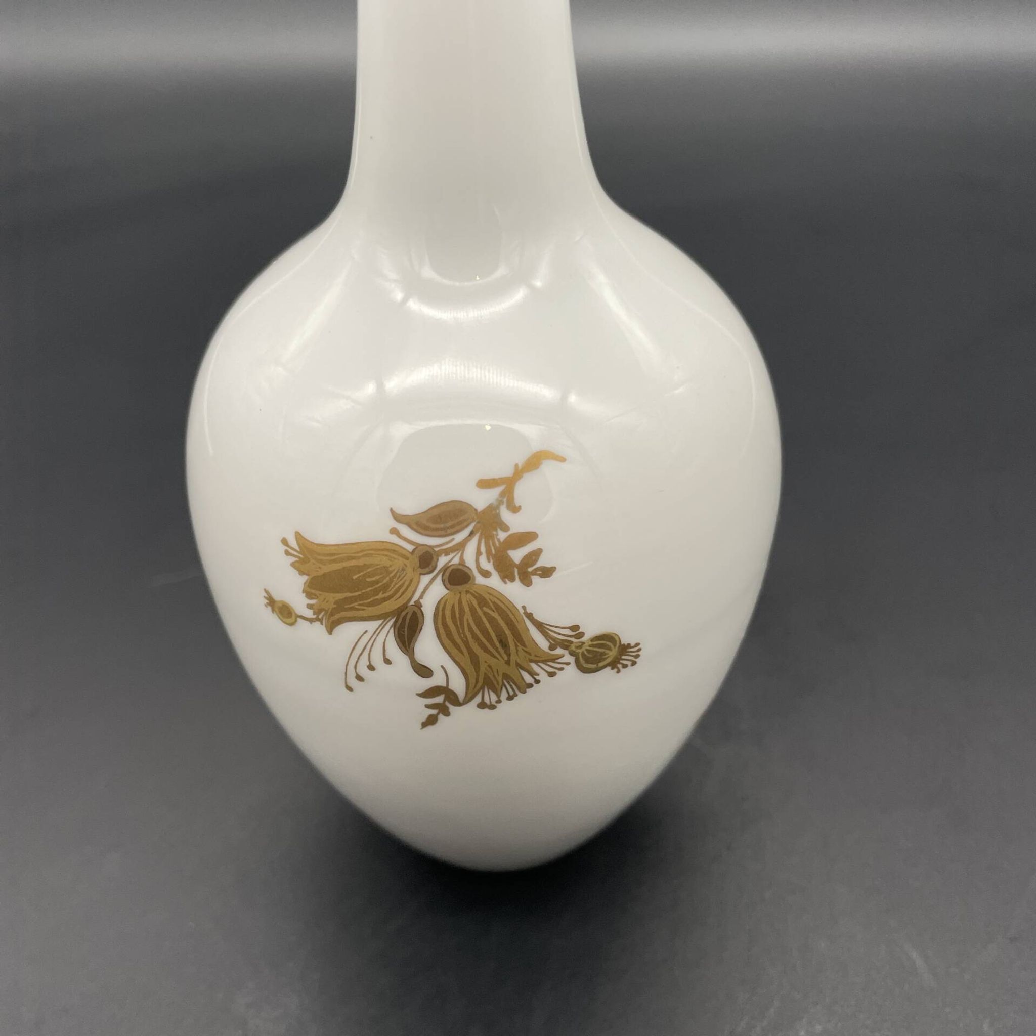Vintage Rosenthal studio-line vase in white porcelain with flora decoration.