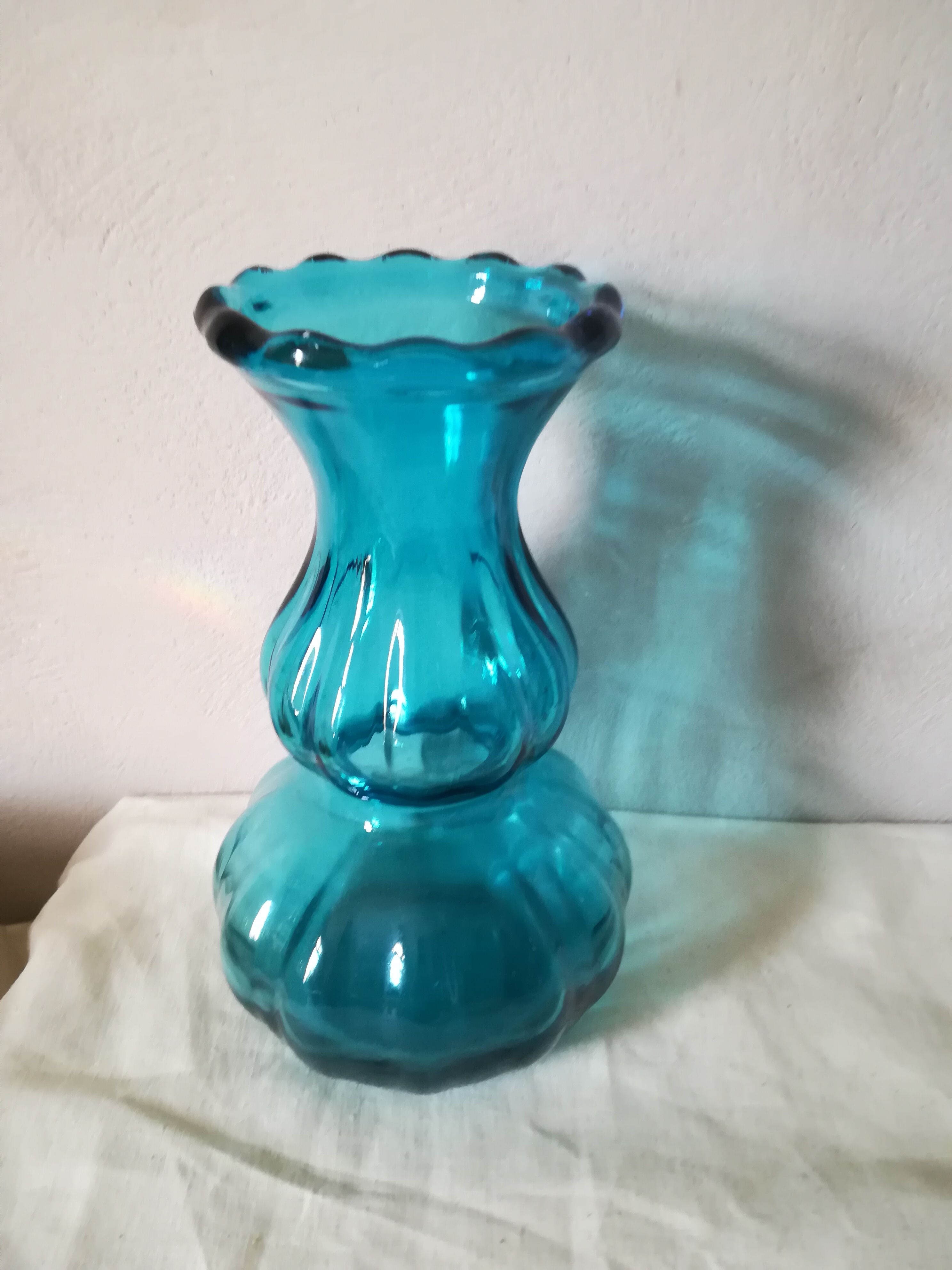 Turquoise blue coloquinte vase