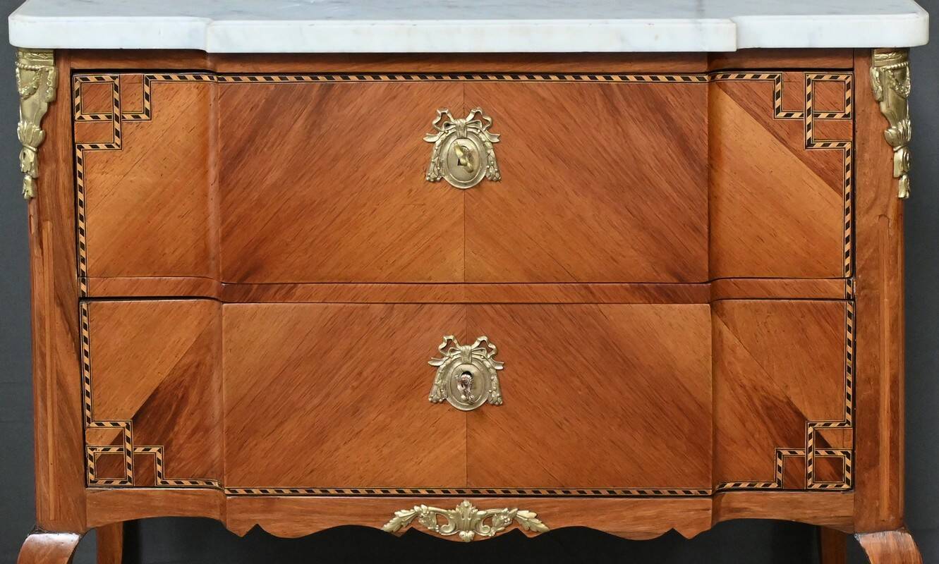 Petite Commode en Acajou, style Transition Louis XV / Louis XVI – Début XXe