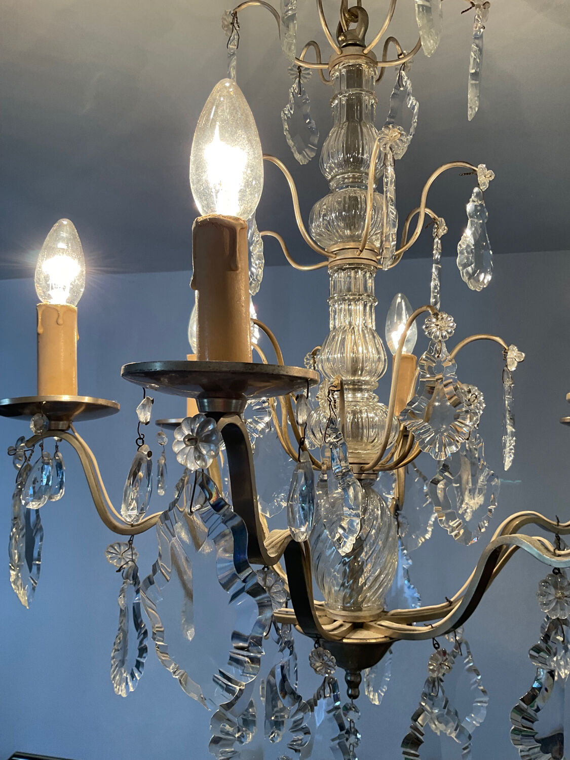 Girandole chandelier with crystal drops from the 60s and 70s