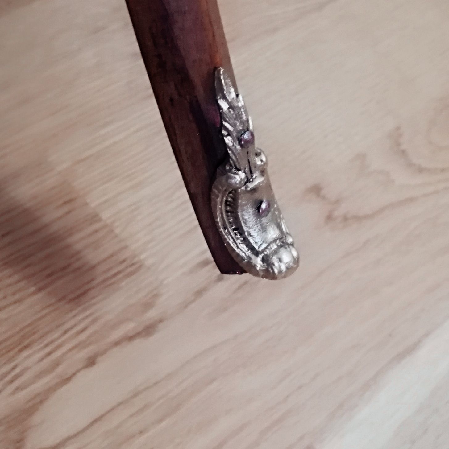 Pedestal table or harness in rosewood marquetry Louis XV style