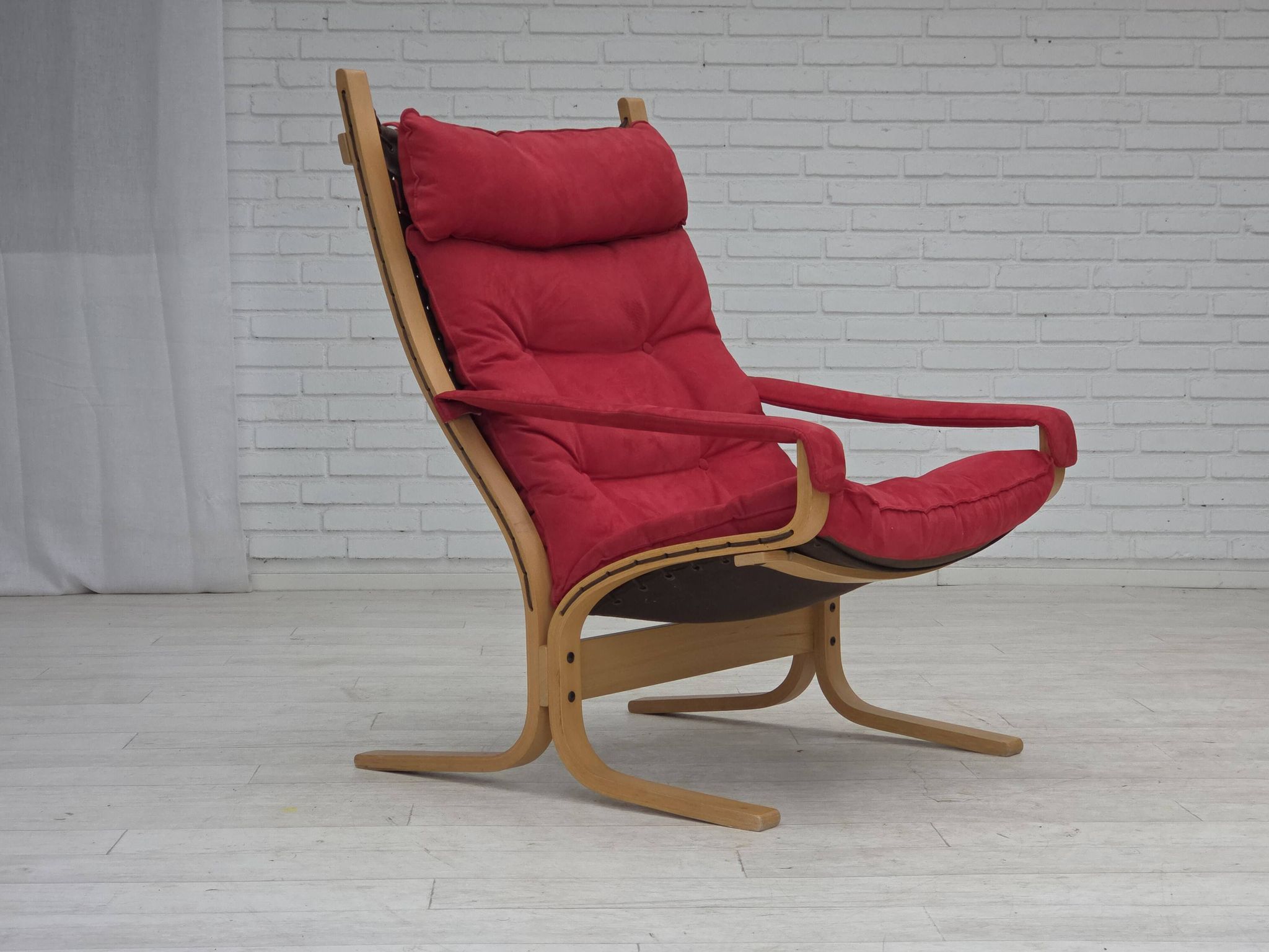1970s, Norwegian design by Ingmar Relling, model "Siesta", set of 2 chairs.