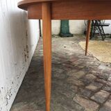 Expandable Scandinavian Roundtable